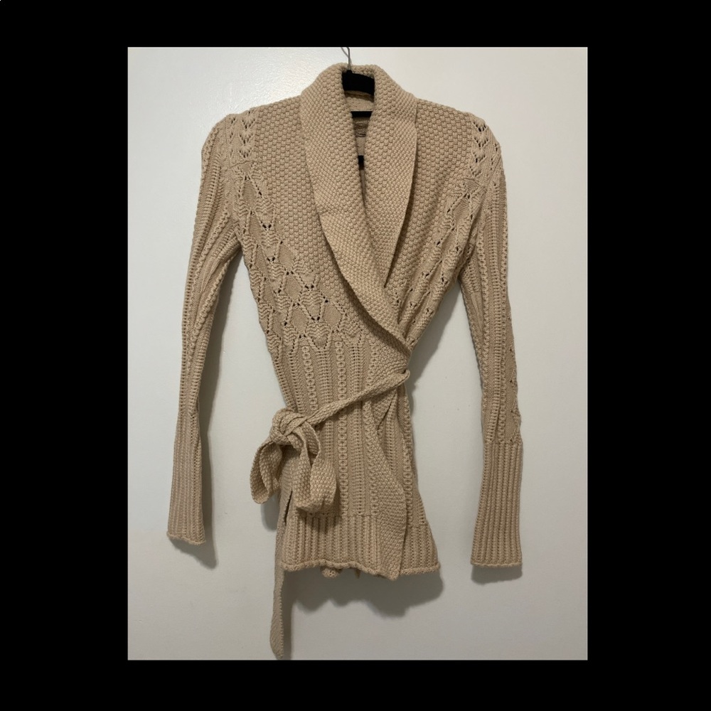 Ellie Tahari Sweater